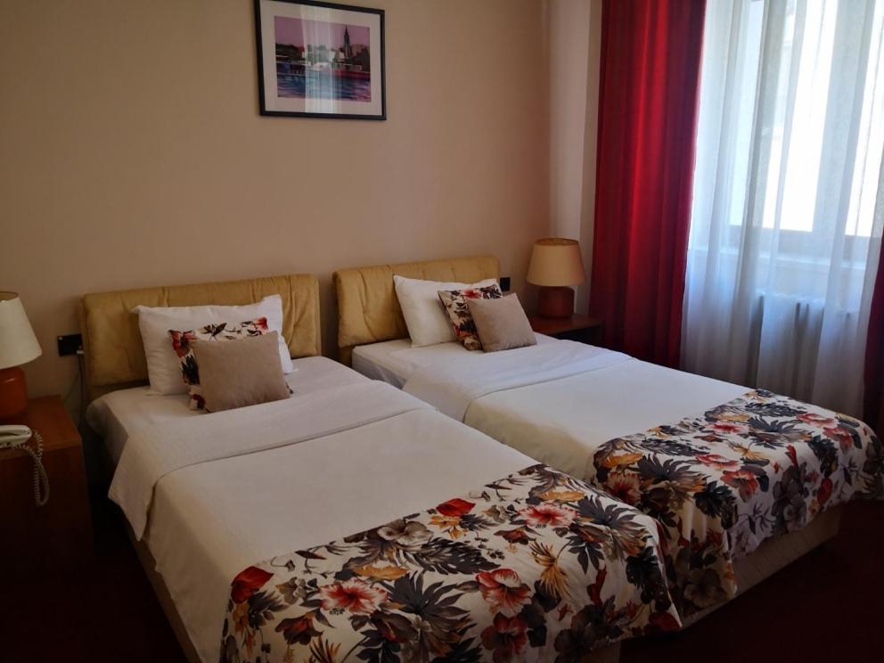 Hotel N Belgrade Exterior photo